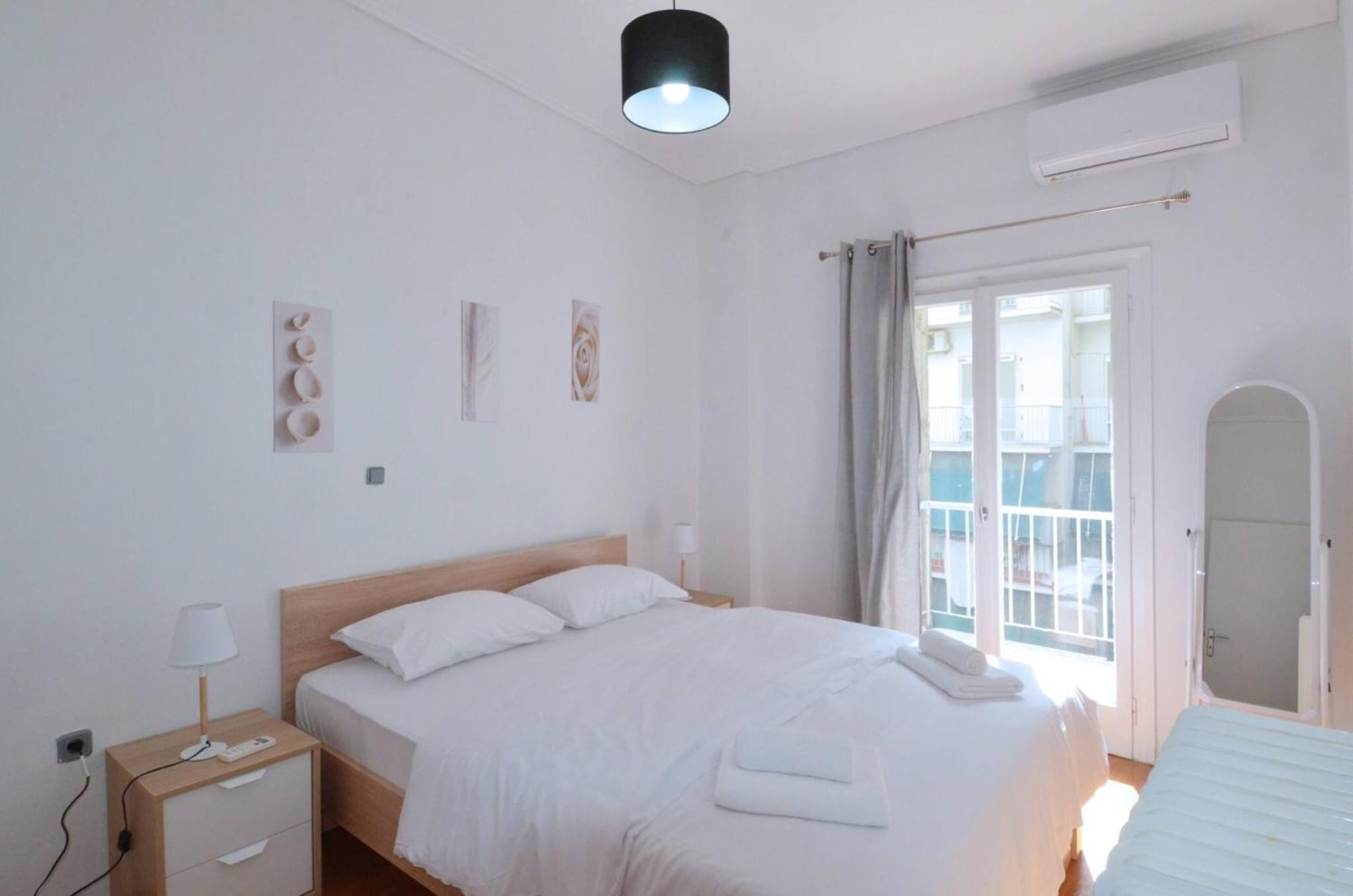 A Cozy Minimal At Koukaki, Dimitrako... Daire *